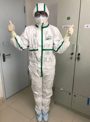 有你們愛(ài)我，我一定平安歸來(lái)